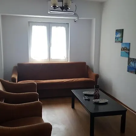 Apartament Dani *